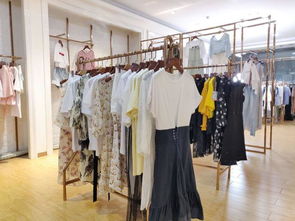 女裝開店全攻略 從批發(fā)市場拿貨到成功運營的實用技巧